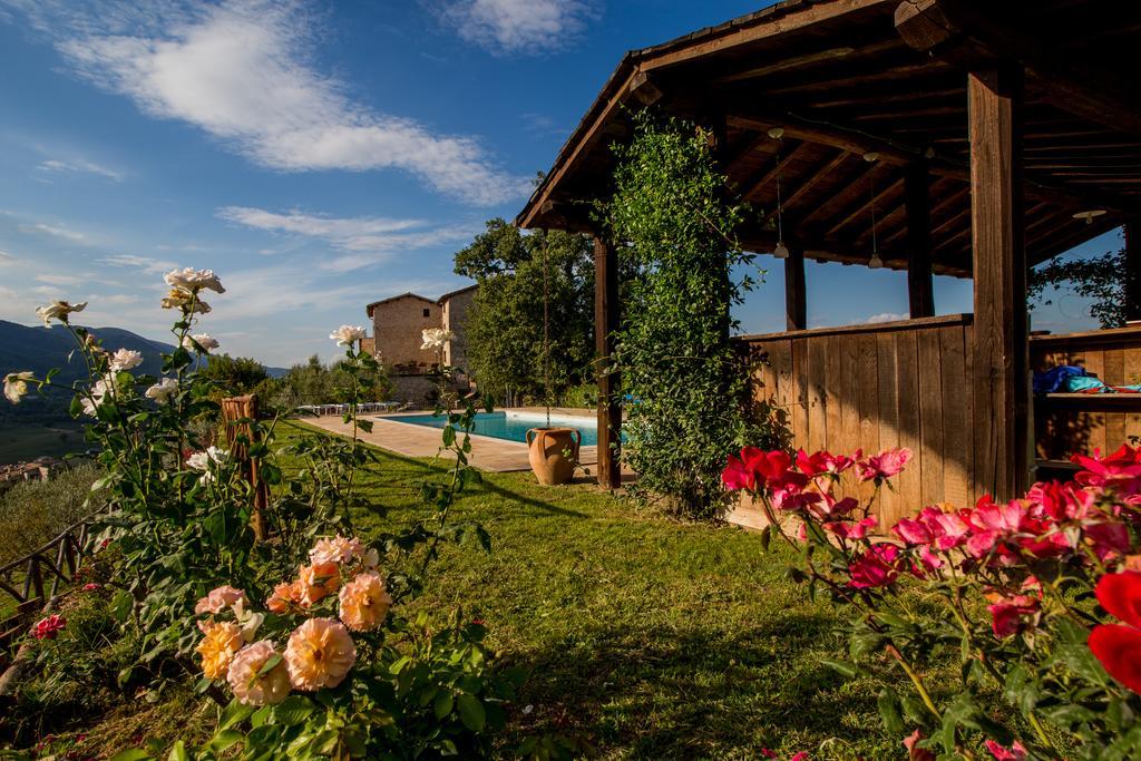 Il Castello Di Perchia Aparthotel Crocemaroggia Exterior photo