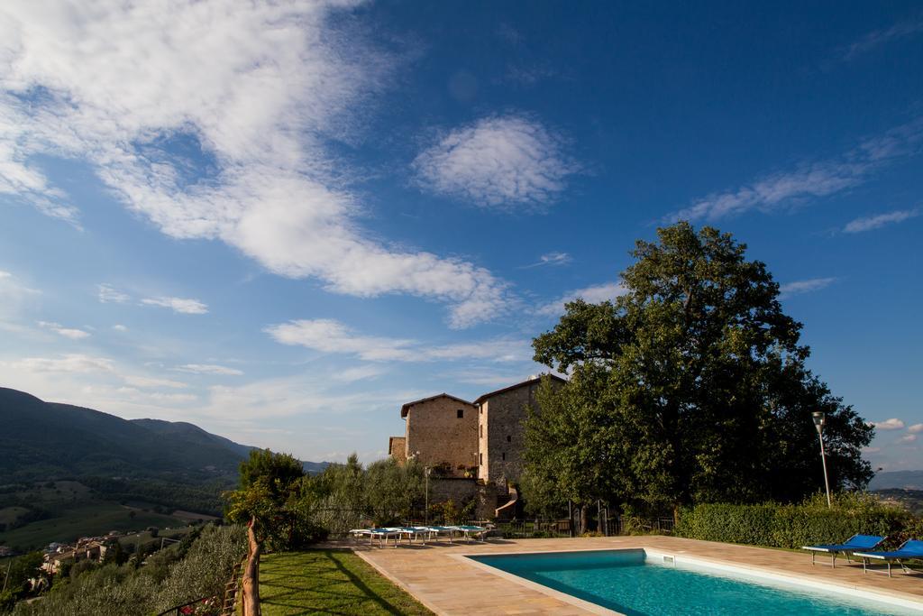 Il Castello Di Perchia Aparthotel Crocemaroggia Exterior photo