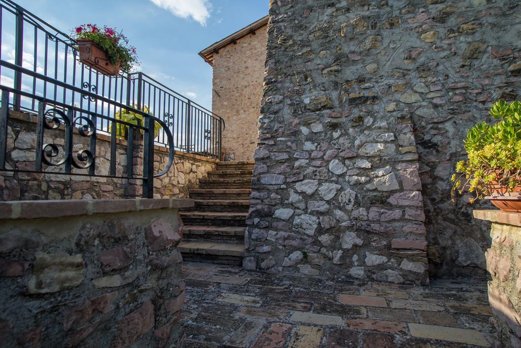 Il Castello Di Perchia Aparthotel Crocemaroggia Exterior photo